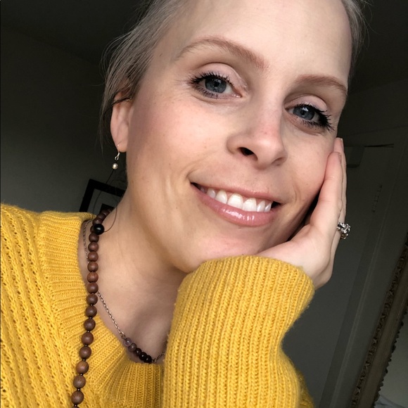 Meet your Posher, Chrissy - Picture 1 of 1